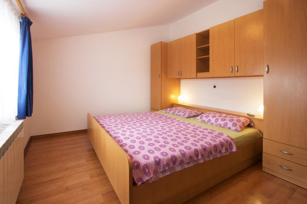 Apartments Ava Porec Exterior photo