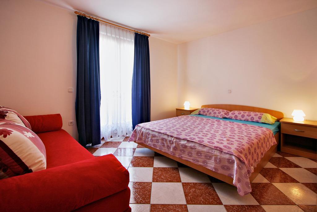 Apartments Ava Porec Exterior photo
