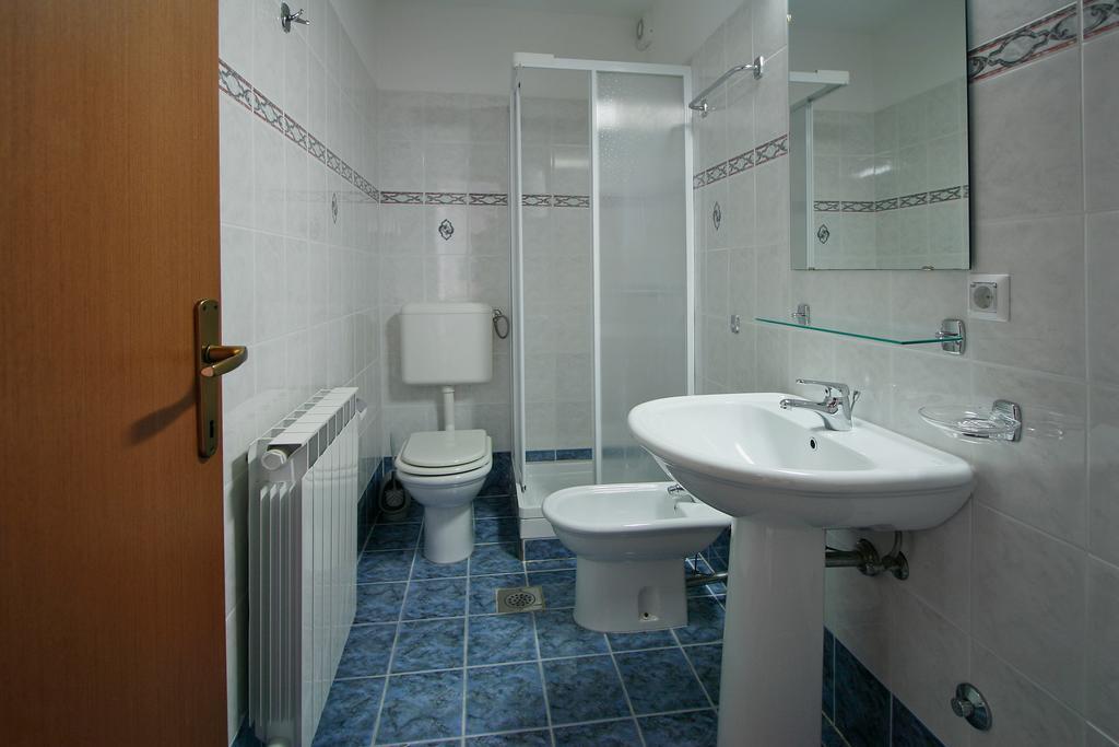 Apartments Ava Porec Exterior photo